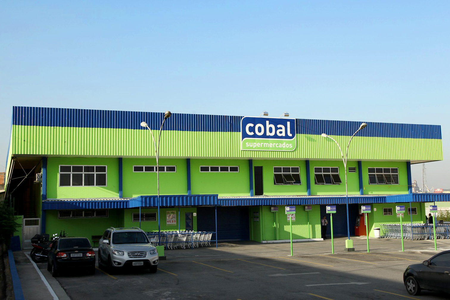 Faixada da loja Cobal Carapicuíba 2