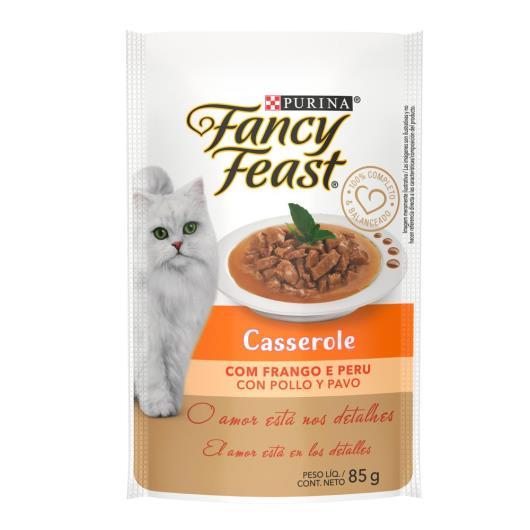 Alimento para Gatos Adultos Casserole com Frango e Peru Purina Fancy Feast Sachê 85g - Imagem em destaque