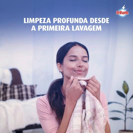 Lava Roupas Líquido Brilhante Limpeza Total 900ml Refil - Imagem em destaque