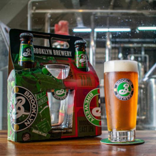 Cerveja brewery Brooklyn long neck Grátis 1 copo 400ml - Imagem em destaque