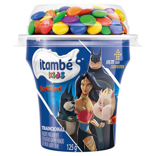 Iogurte Parcialmente Desnatado Tradicional com Confeito League of SuperPets Itambé Kids Copo 125g - Imagem em destaque