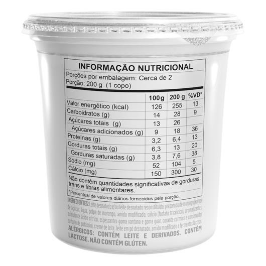 Iogurte grego morango Nestle pote 450g - Imagem em destaque