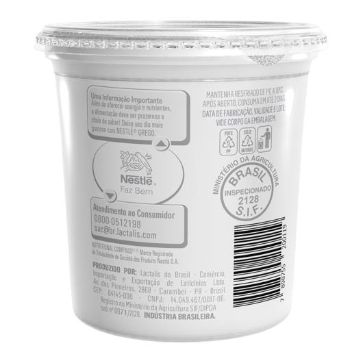 Iogurte grego morango Nestle pote 450g - Imagem em destaque