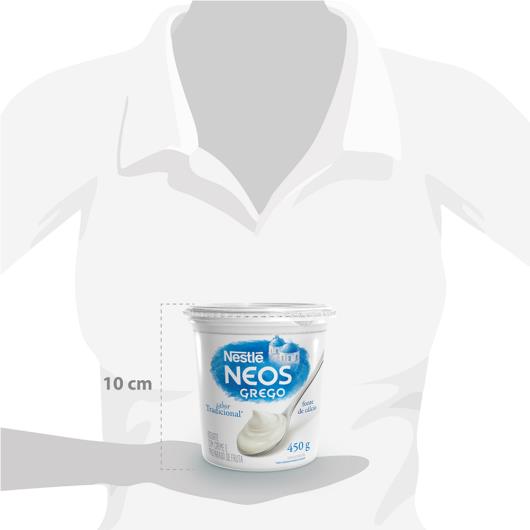 Iogurte grego tradicional Nestle pote 450g - Imagem em destaque