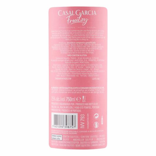 Bebida Alcoólica Strawberry Casal Garcia Fruitzy 750ml - Imagem em destaque