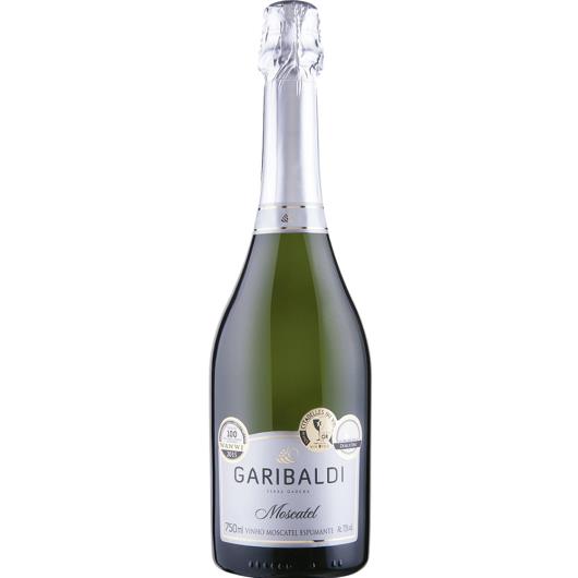Vinho espumante Garibaldi Moscatel branco 750ml - Imagem em destaque