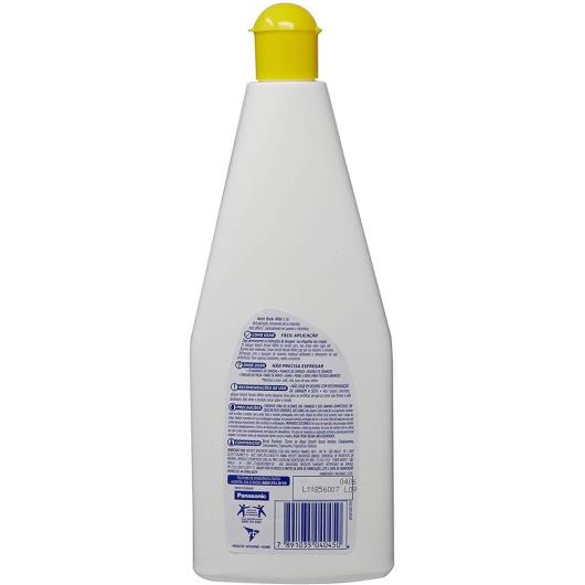 Vanish Resolv Crystal White Tira Manchas Pré Lavagem para roupas brancas 450ml - Imagem em destaque