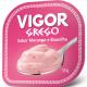 Iogurte Vigor Grego morango baunilha 100g - Imagem 1468987.jpg em miniatúra