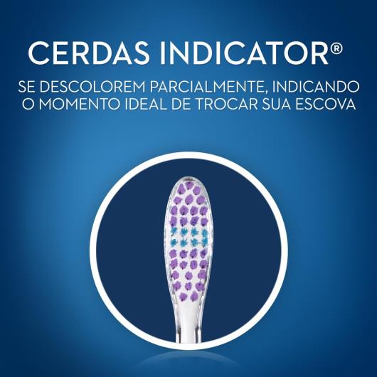 Escova Dental Oral-B Indicator Color Collection 4 unidades - Imagem em destaque