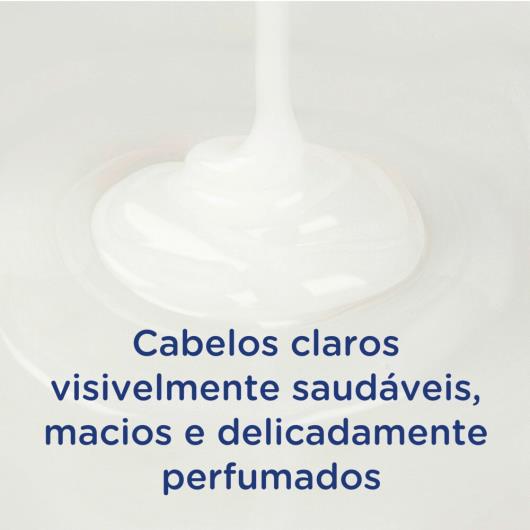 Shampoo Baby Dove para Cabelos Claros 200ml - Imagem em destaque