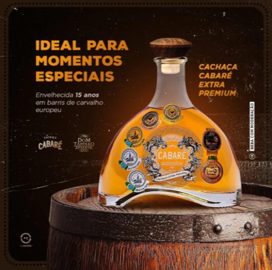 Cachaça Cabaré Extra Premium 15 Anos 700ml - Imagem em destaque