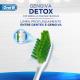Escova Dental Oral-B Ultrafino Detox 3 unidades - Imagem 7500435138703-(3).jpg em miniatúra