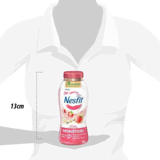 Iogurte Sem Lactose Nestlé Nesfit Morango Aveia e Baunilha 170g - Imagem em destaque