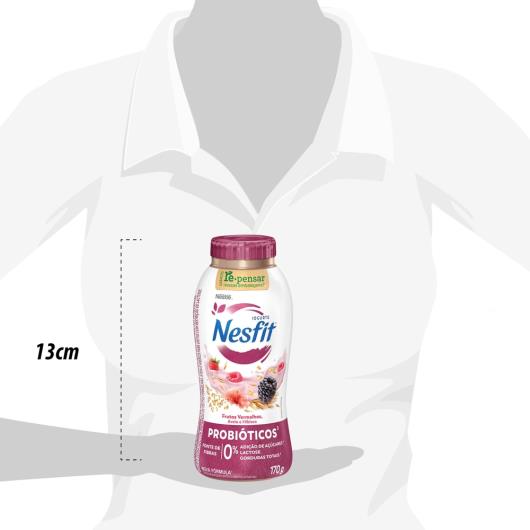 Iogurte Nestlé Nesfit frutas vermelhas, aveia e hibisco 170g - Imagem em destaque