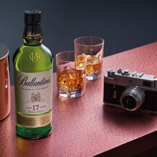 Whisky Ballantines 17 Anos 750ml - Imagem em destaque