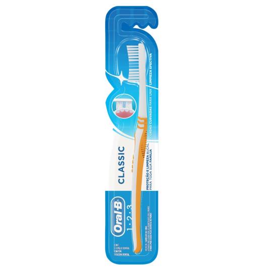 Escova dental Oral-B 40 classic - Imagem em destaque