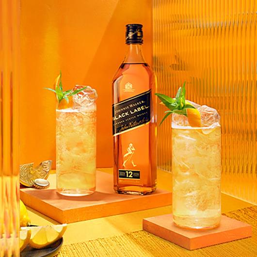 Whisky Johnnie Walker Black Label 750ml - Imagem em destaque