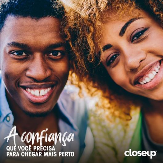 Creme Dental Menta Refrescante Dentes + Brancos Close Up 90g - Imagem em destaque
