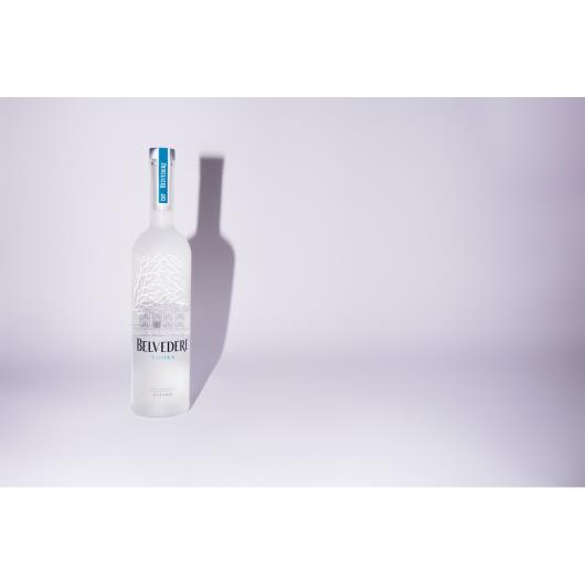 Vodka Belvedere Pure 700 ml - Imagem em destaque