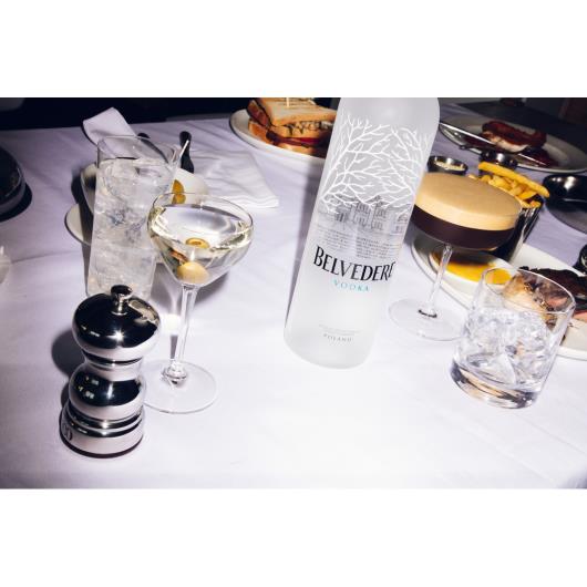 Vodka Belvedere Pure 700 ml - Imagem em destaque